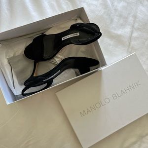 Manolo Blahnik black heels